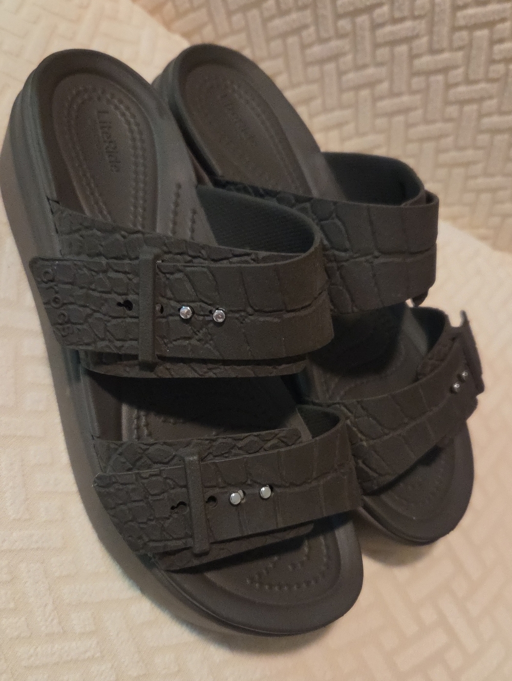 CROCS Brooklyn Croco Buckle Low Wedge Sandals